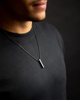 Preview: Halskette aus Edelstahl mit schwarzem Achatstein - Tantum Black